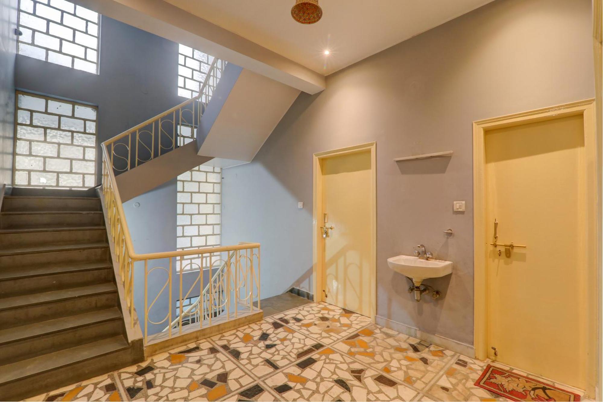 Hotel O Flagship Adbhut Moment Hotel Βαρανάσι Εξωτερικό φωτογραφία