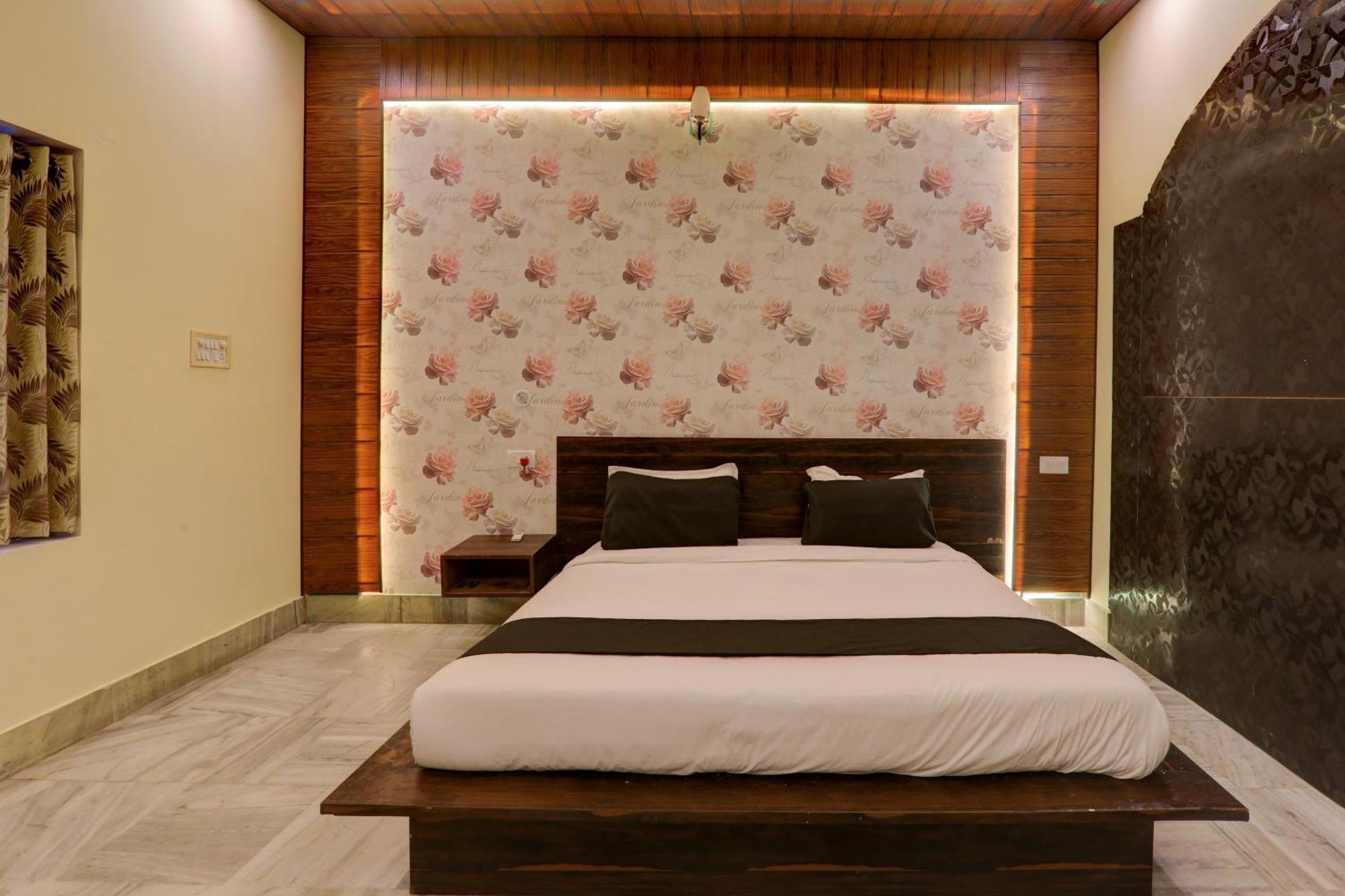 Hotel O Flagship Adbhut Moment Hotel Βαρανάσι Εξωτερικό φωτογραφία